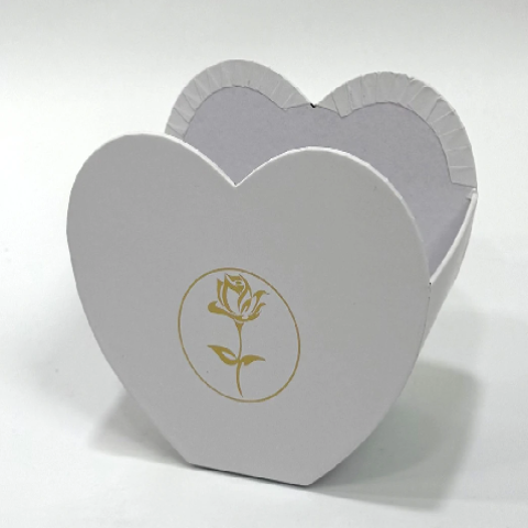Коробка-сердце под цветы, 13,4х9х11,3 (13,7x9,7) см, белый