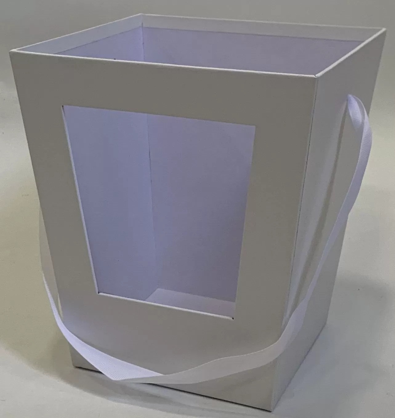 Коробка под цветы с окном 19x19x22 см./14*14 см., 1 шт., белый