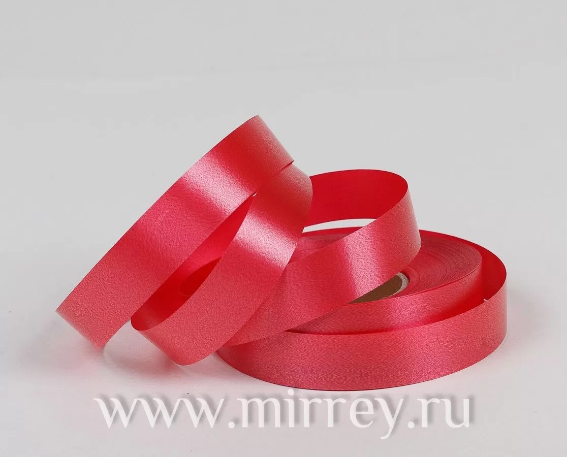 Лента полипропиленовая 2 см х 100 ярд., красный