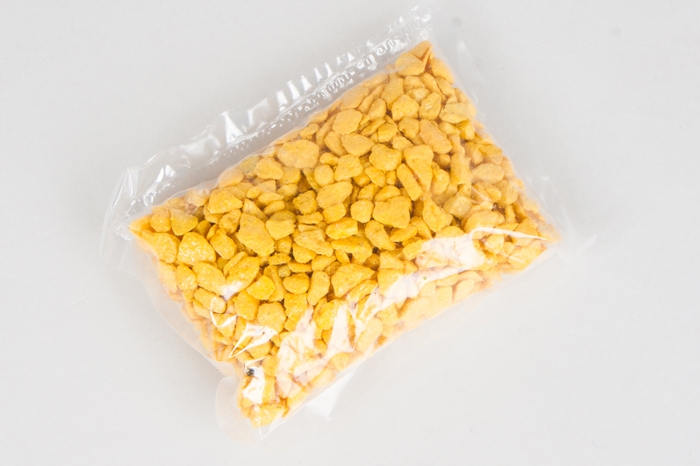 Грунт цветной 200 г 5-10 мм светло-желтый