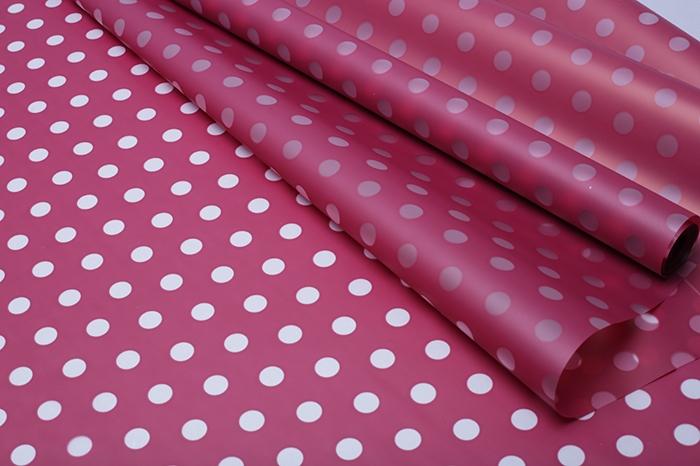 Пленка матовая 70 см*10 м Жемчужины брусничный