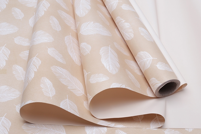 Пленка матовая 60 см*10 м перья песочный