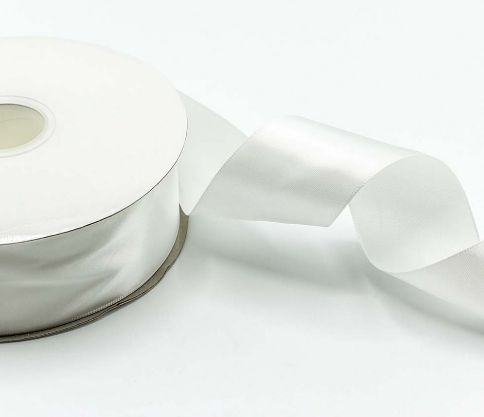 ЛЕНТА АТЛАСНАЯ (ПОЛИЭСТЕР) КЛАСС А 5 СМ*100 ЯРД ЖЕМЧУЖНО-БЕЛЫЙ