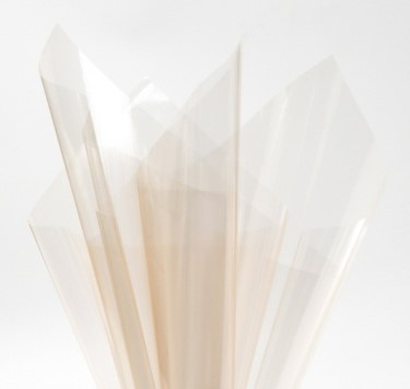 Упаковочный материал флористическая пленка "Звездная пыль", 60 см х 10 м, светло-персиковый