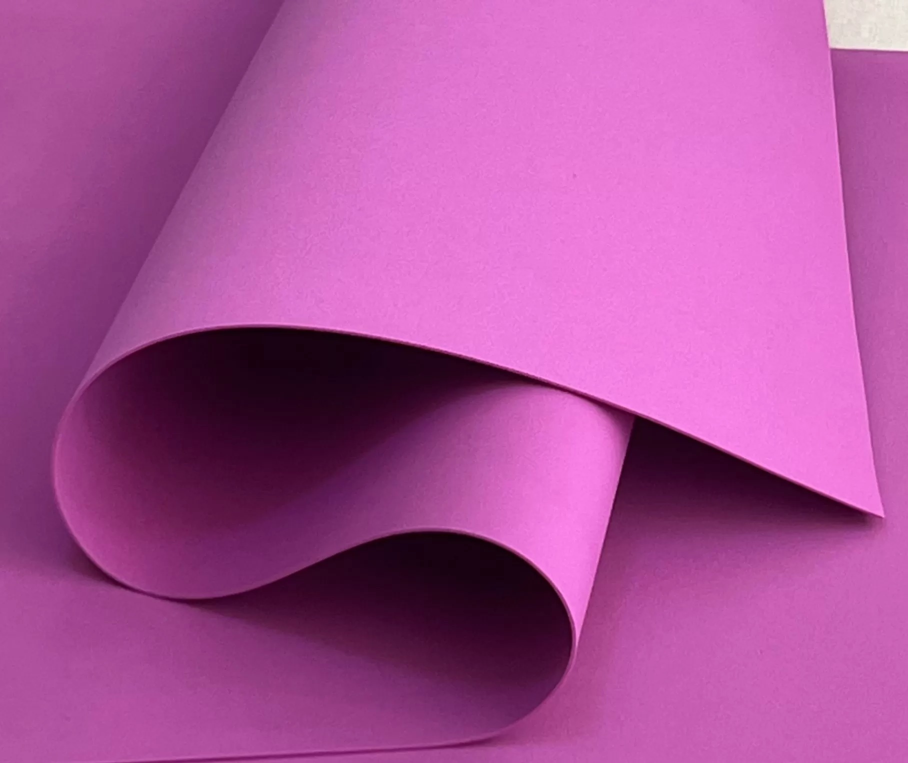 Китайский фоамиран "Зефир" 1 мм. 60 х 70 см. 10 лист./упак, пурпурный