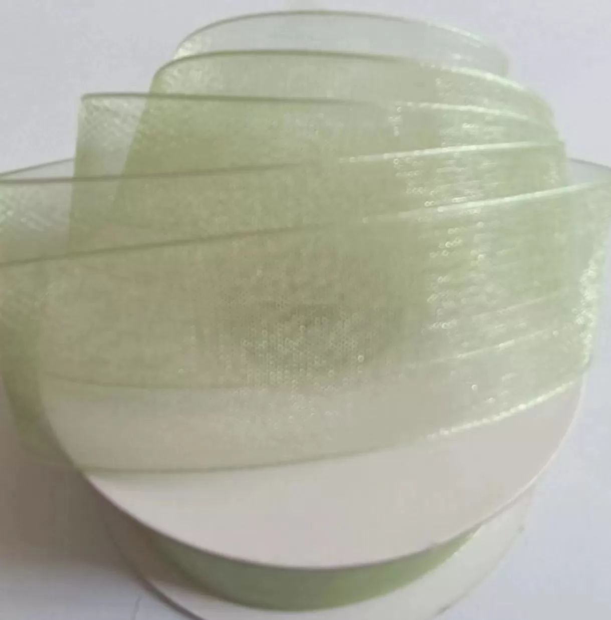 Лента органза на катушке, 25мм*25ярд, фисташковый