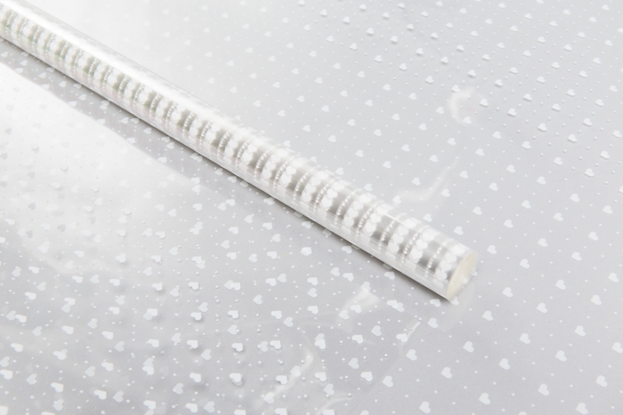 Пленка цветная Мелкие сердца 70см белый