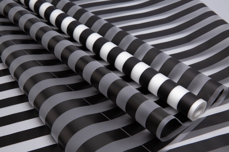 Пленка матовая Полосы 70 см × 10 м черный