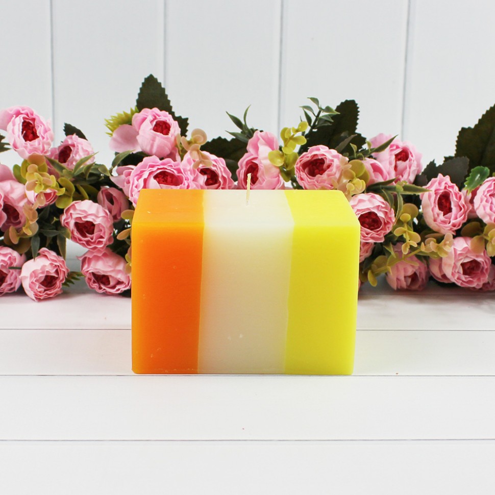 Свеча парафиновая подарочная трехцветная Винсент